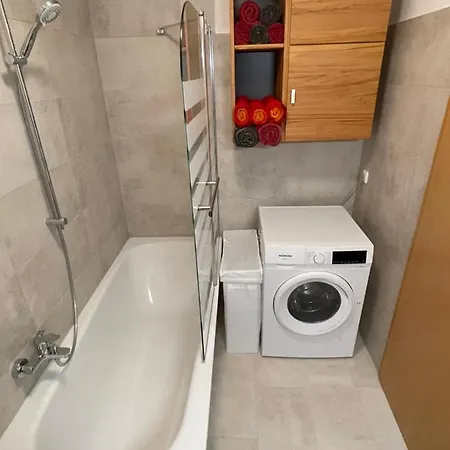 Ruhige Ferienwohnung Rostock Extérieur photo