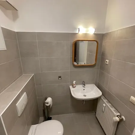 Ruhige Ferienwohnung Rostock Extérieur photo